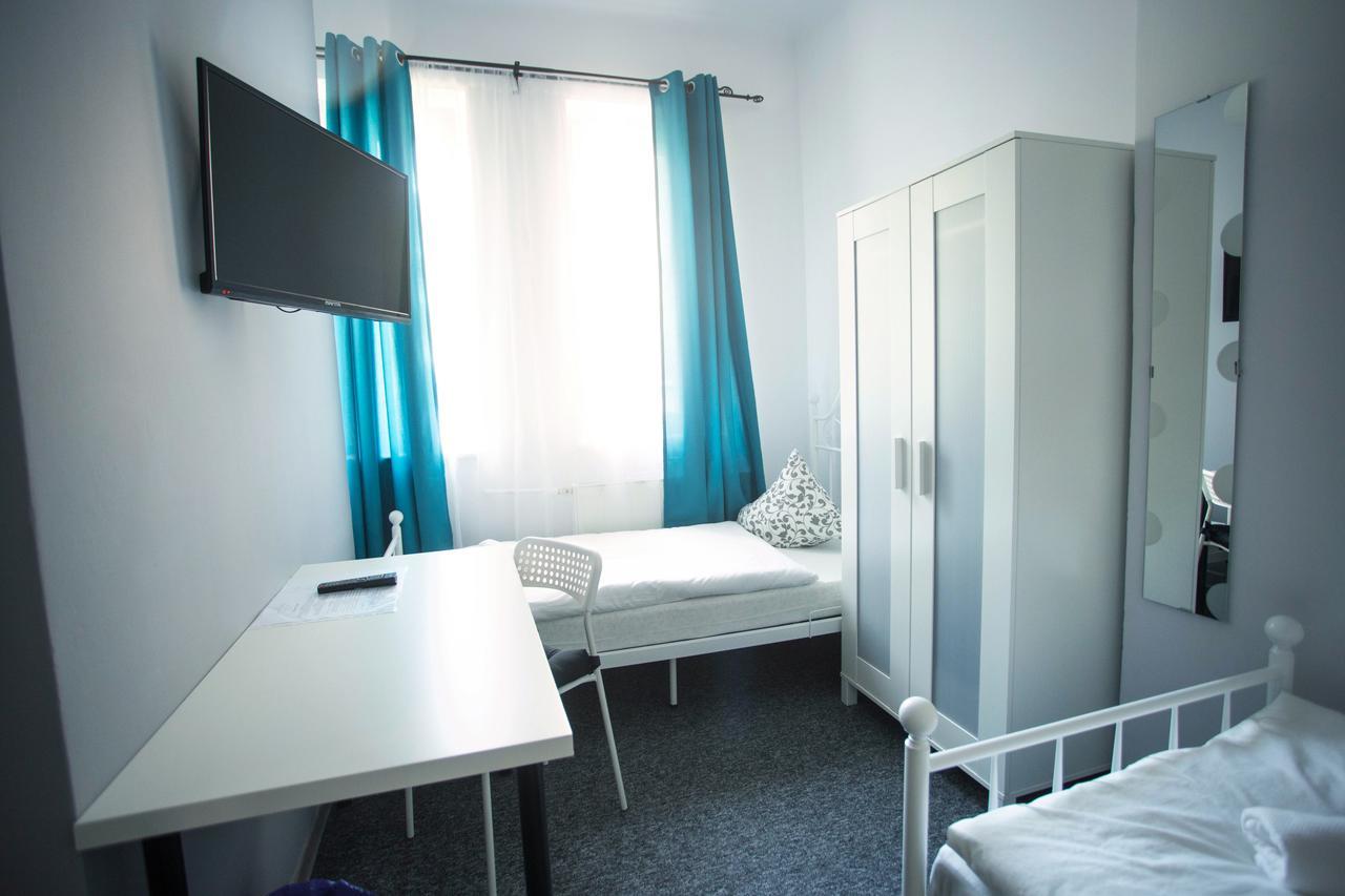 Moonriver Inn Warsaw Ngoại thất bức ảnh