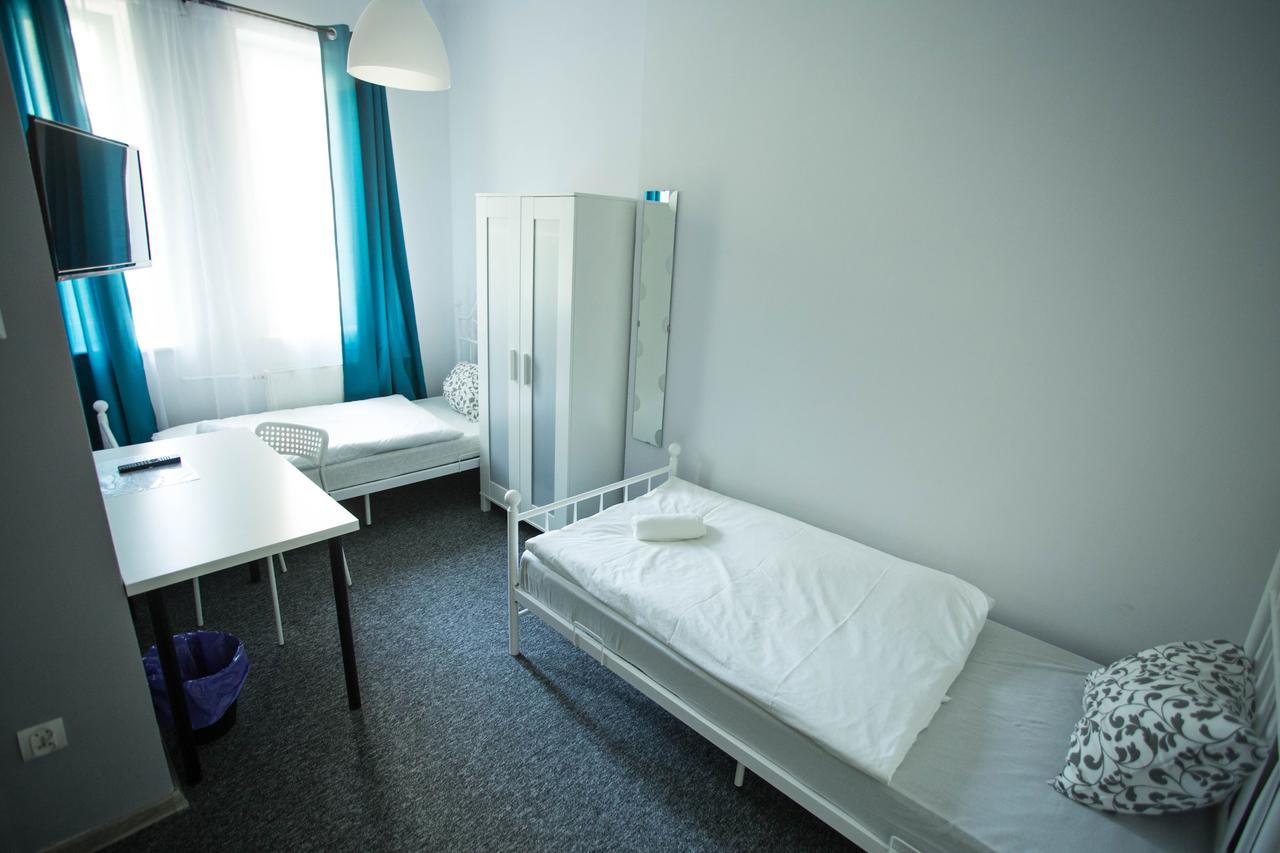 Moonriver Inn Warsaw Ngoại thất bức ảnh