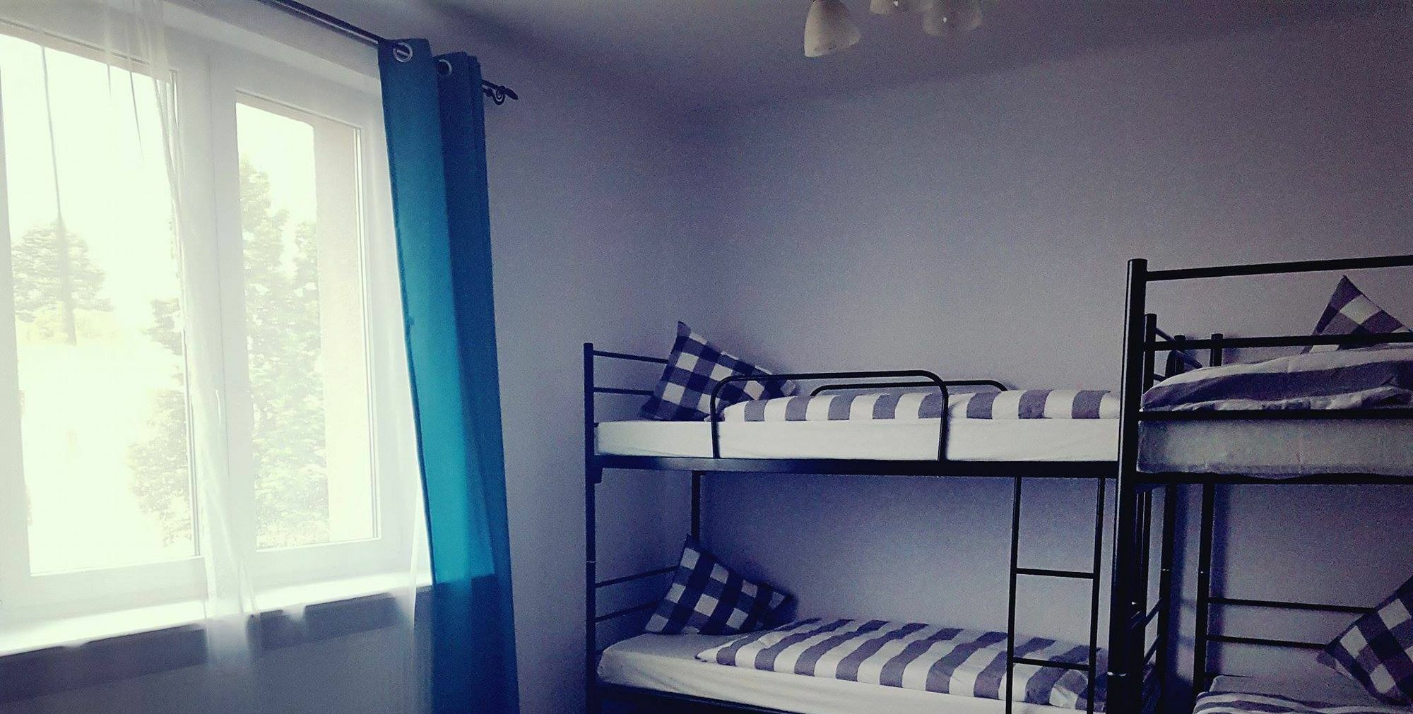 Moonriver Inn Warsaw Ngoại thất bức ảnh